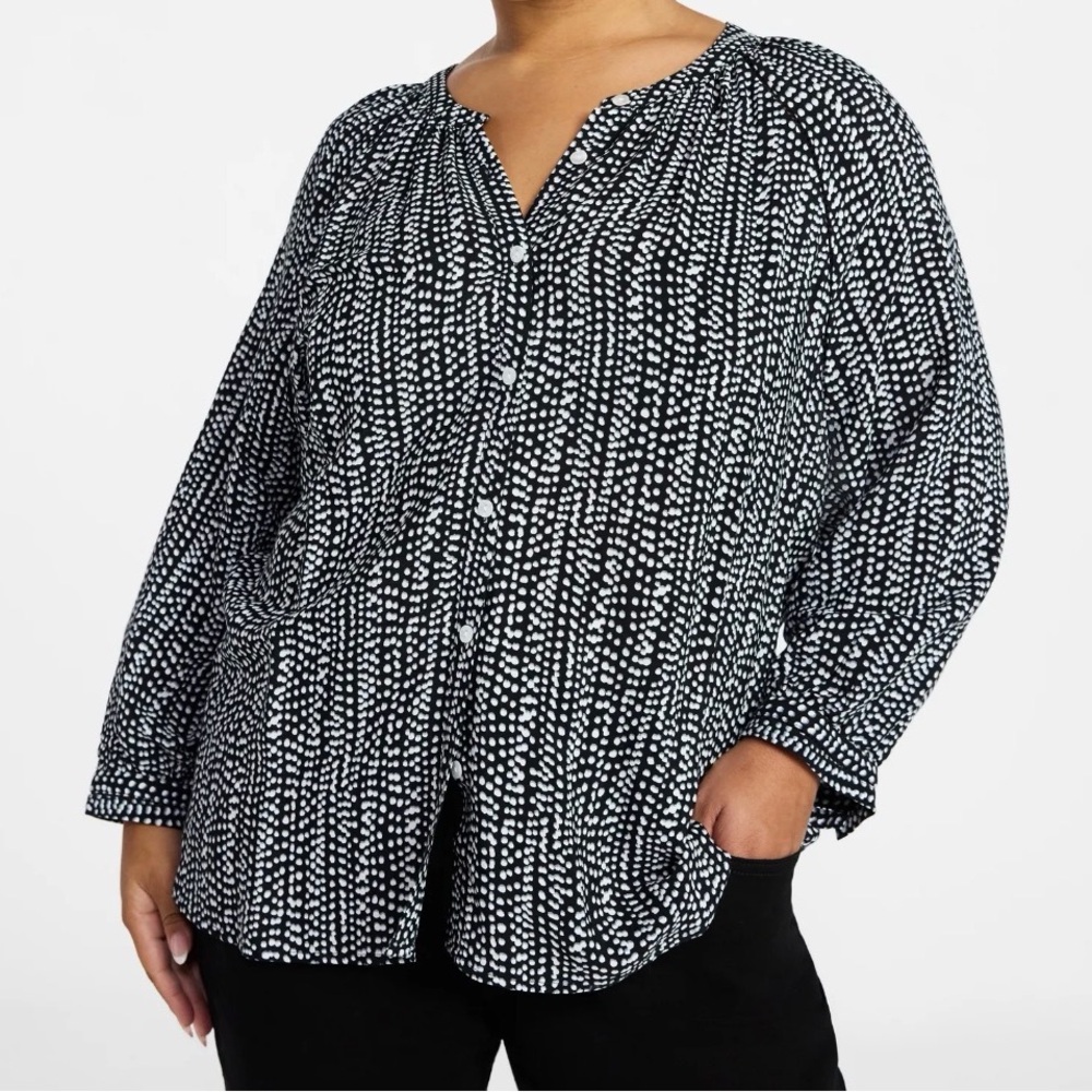 Terra & Sky 0X (14W) Button Blouse with 3/4-Length Sleeves - Falling Dots Black